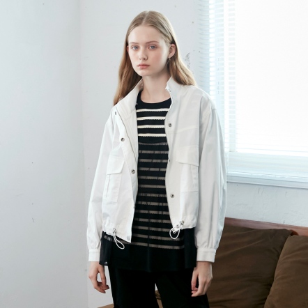 betty’s貝蒂思　立領大口袋短版夾克(共二色)