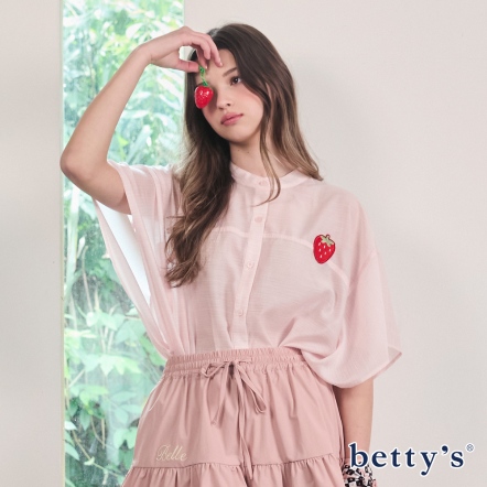 betty’s貝蒂思　可愛刺繡立領透膚蝴蝶袖上衣(共三色)